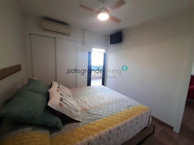 Appartement de 2 chambres de location de vacances à Sotogrande avec garage - 1 600 € (Ref: 6923423)