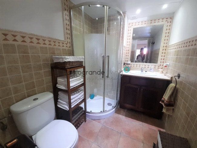 Appartement de 2 chambres de location de vacances à Sotogrande avec garage - 1 600 € (Ref: 6923423)