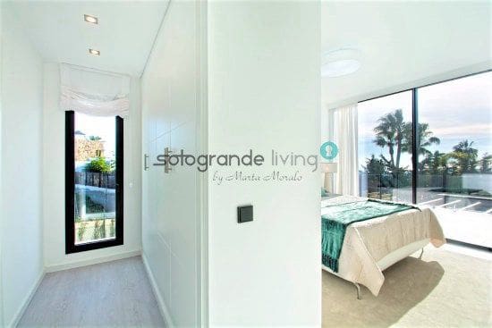 4 chambre Villa/Maison à vendre à Estepona - 1 499 000 € (Ref: 6945462)