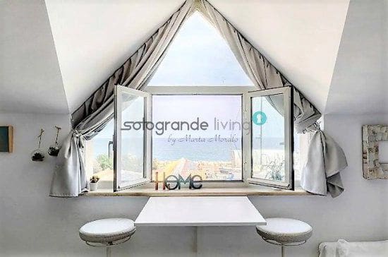 Leilighet til salgs i Sotogrande med garasje - € 1 300 (Ref: 6998264)