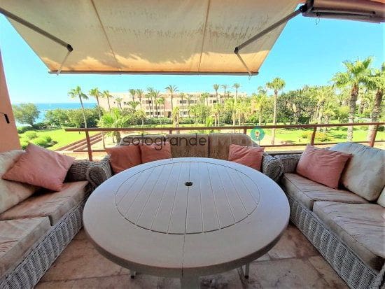 4 camera da letto Appartamento da affittare in Sotogrande con garage - 3.000 € (Rif: 6998265)