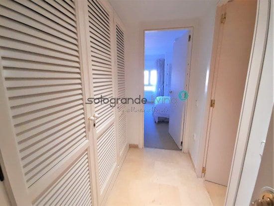 4 camera da letto Appartamento da affittare in Sotogrande con garage - 3.000 € (Rif: 6998265)