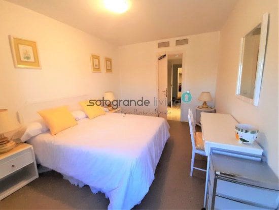 4 camera da letto Appartamento da affittare in Sotogrande con garage - 3.000 € (Rif: 6998265)