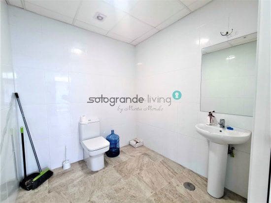 Erhverv til salg i Guadiaro - € 319.000 (Ref: 7020798)