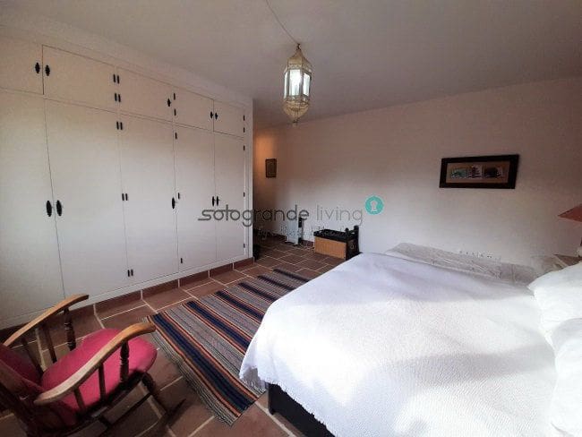 10 bedroom Villa for holiday rental in Sotogrande - € 8,750 (Ref: 7154188)