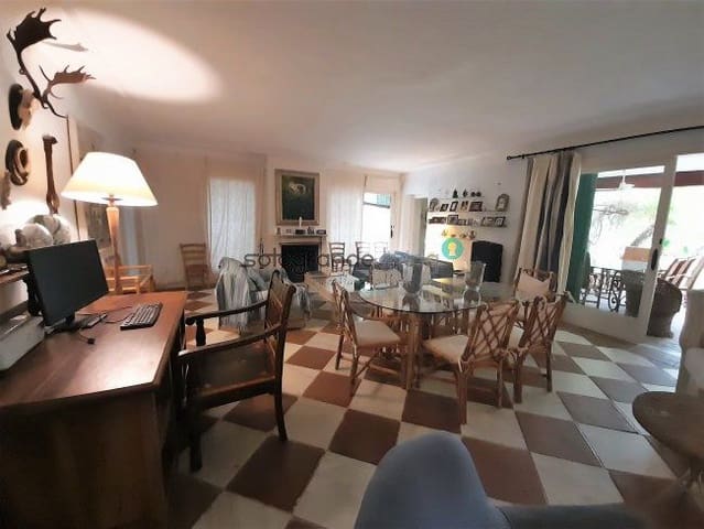 10 Zimmer Ferienvilla in Sotogrande Costa, San Roque - 8.750 € (Ref: 7154188)