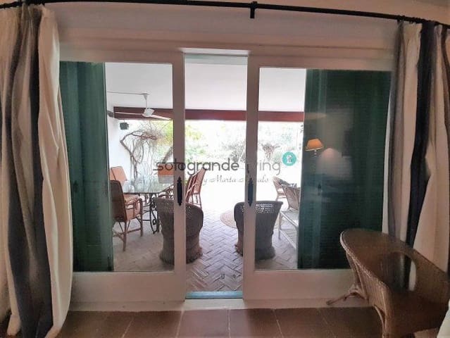 10 Zimmer Ferienvilla in Sotogrande Costa, San Roque - 8.750 € (Ref: 7154188)