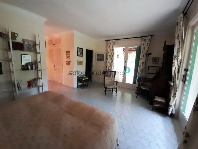 10 bedroom Villa for holiday rental in Sotogrande - € 8,750 (Ref: 7154188)