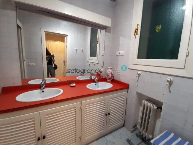 10 bedroom Villa for holiday rental in Sotogrande - € 8,750 (Ref: 7154188)