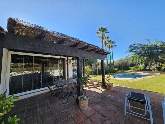6 Zimmer Villa zu verkaufen in Sotogrande - 2.780.000 € (Ref: 7211410)