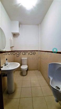 5 soverom Kontor til salgs i Pueblo Nuevo de Guadiaro, San Roque - € 225 000 (Ref: 7384548)