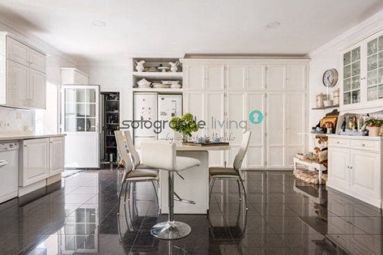 5 bedroom Villa for sale in Sotogrande - € 2,800,000 (Ref: 7389421)