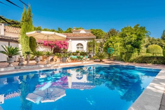 5 chambre Villa/Maison à vendre à Sotogrande, San Roque - 2 800 000 € (Ref: 7389421)
