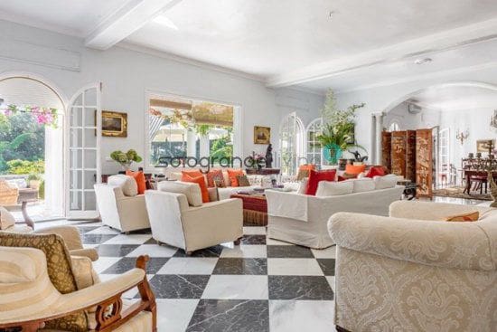 5 bedroom Villa for sale in Sotogrande - € 2,800,000 (Ref: 7389421)