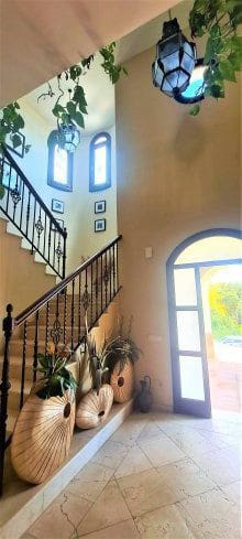 5 bedroom Villa for sale in Sotogrande - € 2,100,000 (Ref: 7474636)