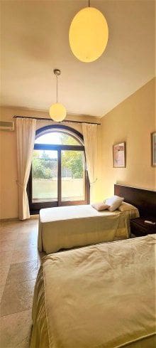 5 bedroom Villa for sale in Sotogrande - € 2,100,000 (Ref: 7474636)