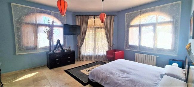 5 bedroom Villa for sale in Sotogrande - € 2,100,000 (Ref: 7474636)