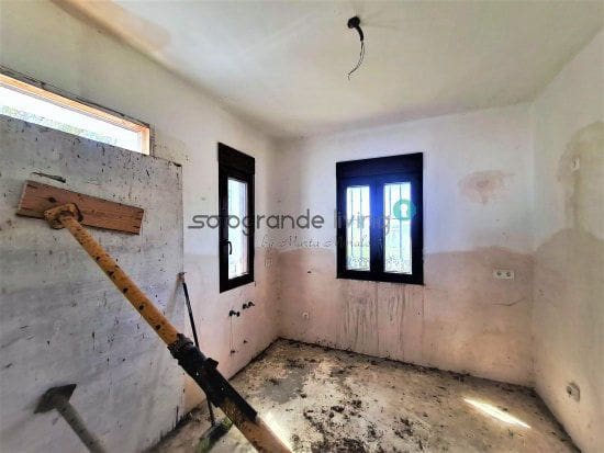 7 soveværelse Finca/Landehus til salg i San Enrique de Guadiaro - € 875.000 (Ref: 7499057)