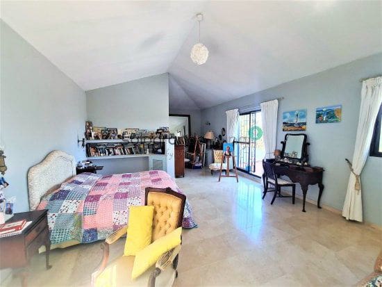 7 soveværelse Finca/Landehus til salg i San Enrique de Guadiaro - € 875.000 (Ref: 7499057)