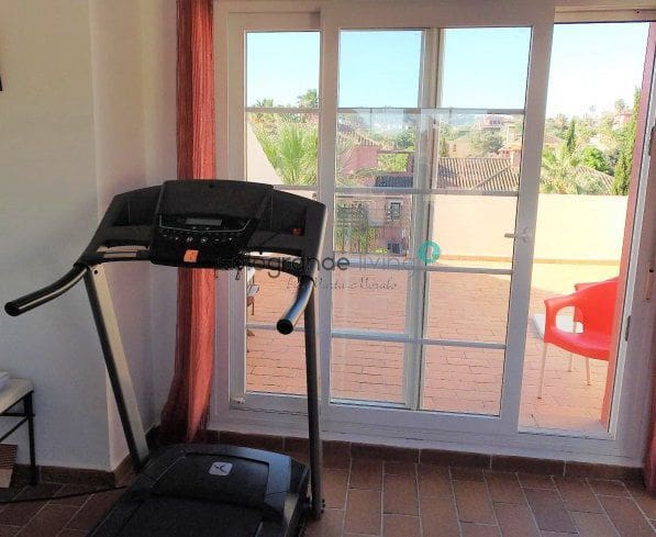 5 soverom Hus til salgs i Sotogrande - € 3 000 (Ref: 7530935)