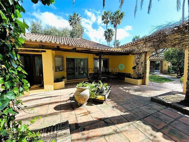 3 soveværelse Villa til leje i Sotogrande - € 3.500 (Ref: 7568162)