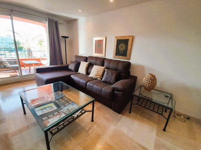 2 sovrum Lägenhet för semesterbostäder i Sotogrande med garage - 1 650 € (Ref: 7589556)