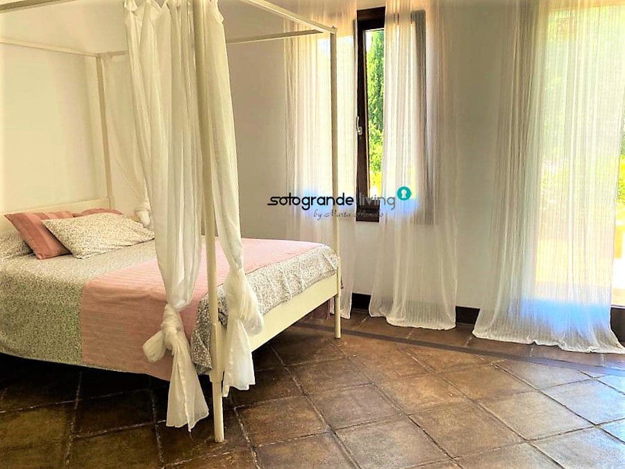 4 chambre Villa/Maison à vendre à Sotogrande - 1 800 000 € (Ref: 7590578)