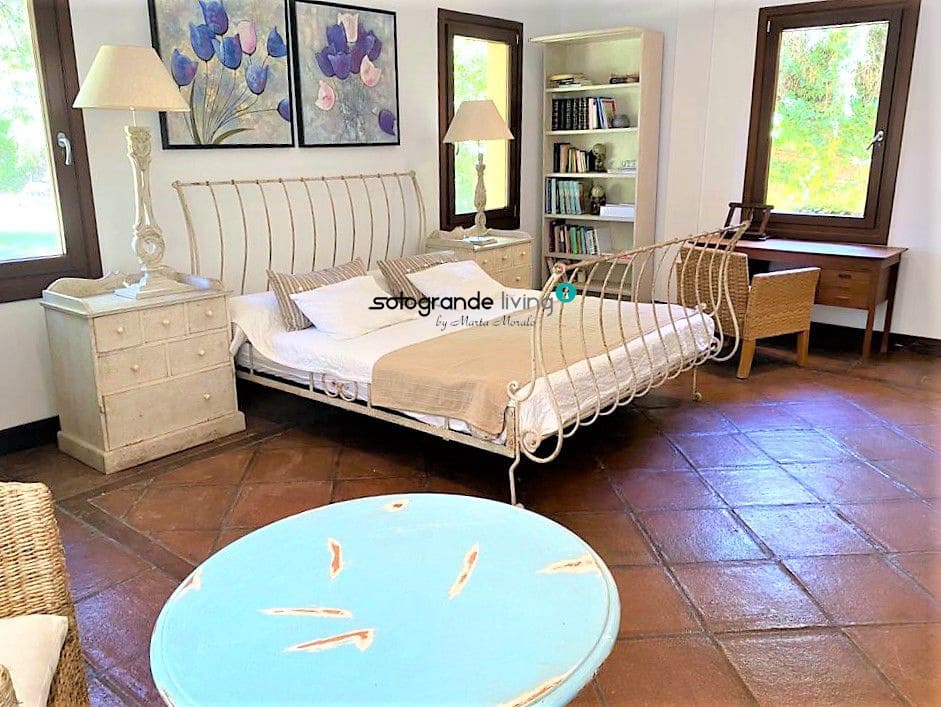 4 chambre Villa/Maison à vendre à Sotogrande - 1 800 000 € (Ref: 7590578)