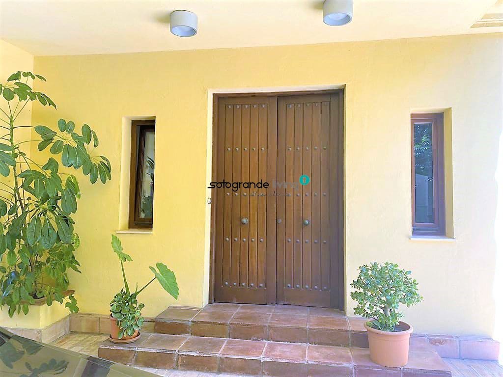 4 chambre Villa/Maison à vendre à Sotogrande - 1 800 000 € (Ref: 7590578)