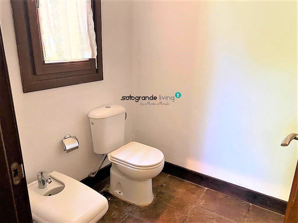 4 chambre Villa/Maison à vendre à Sotogrande - 1 800 000 € (Ref: 7590578)