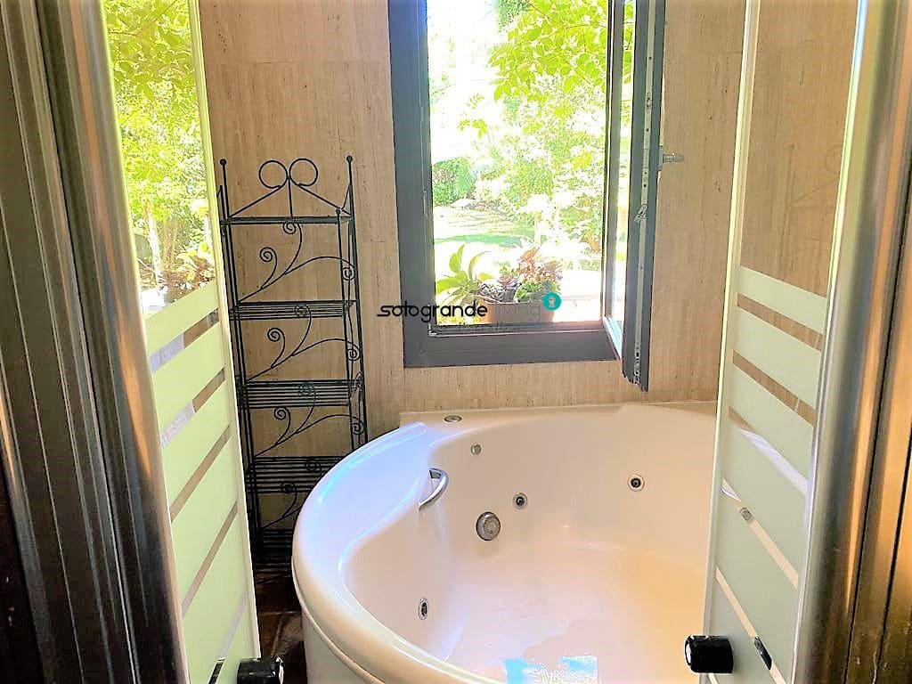 4 chambre Villa/Maison à vendre à Sotogrande - 1 800 000 € (Ref: 7590578)