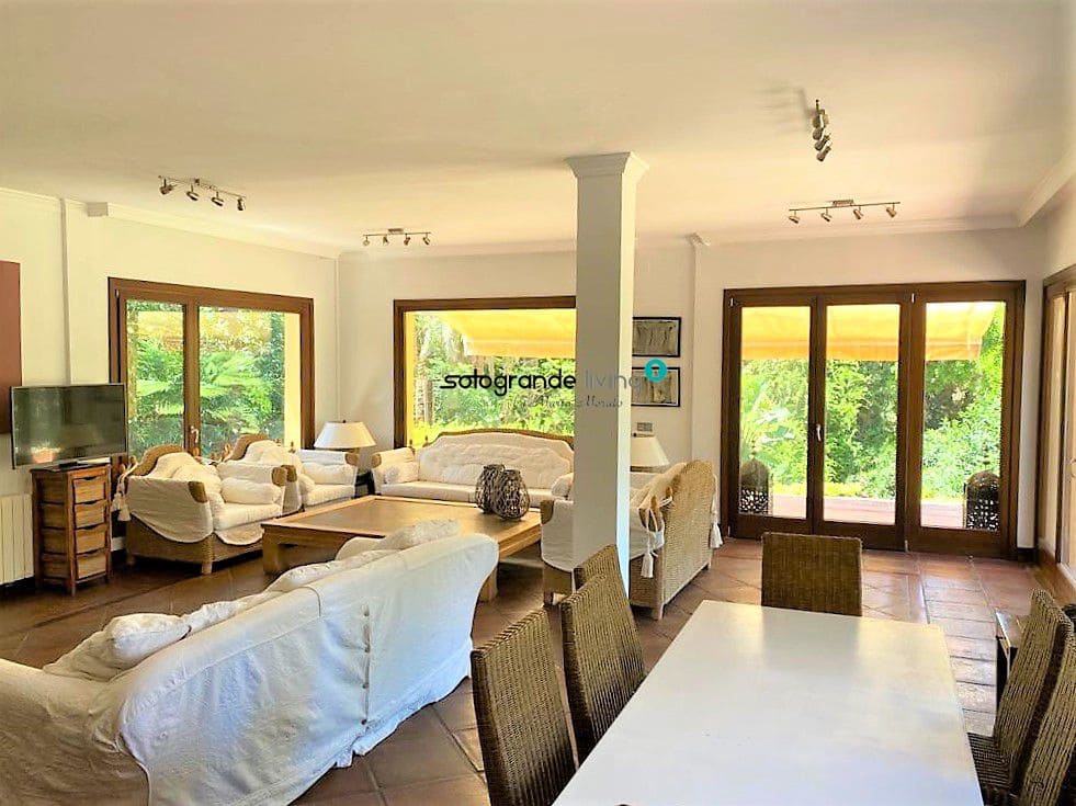 4 chambre Villa/Maison à vendre à Sotogrande - 1 800 000 € (Ref: 7590578)