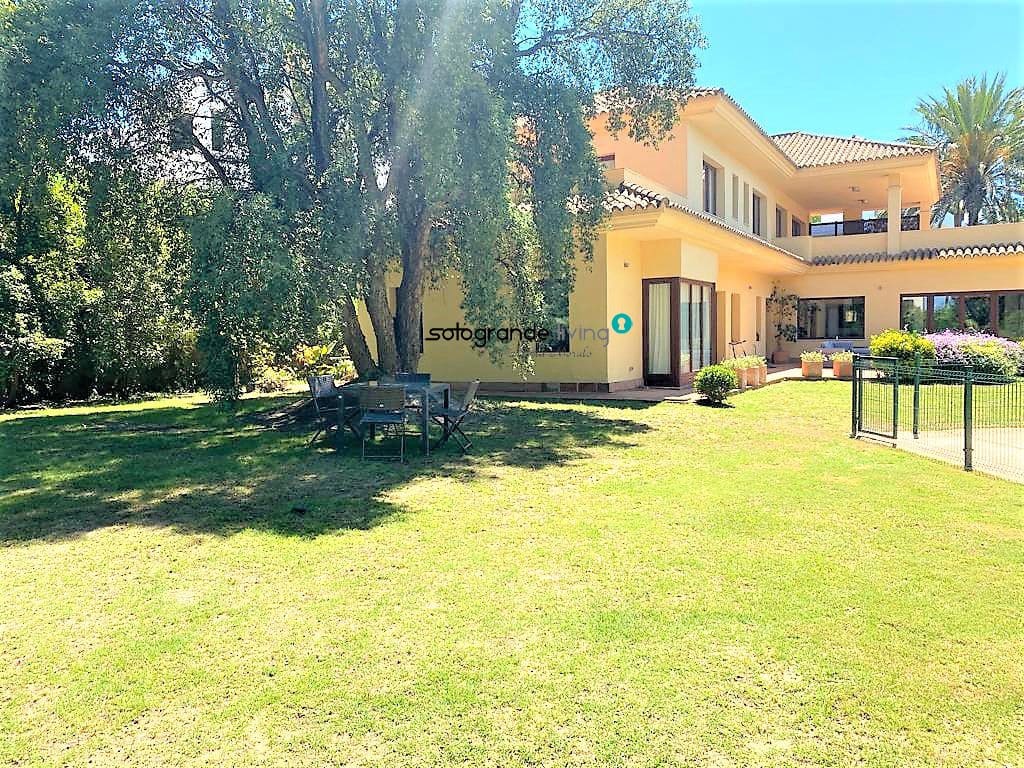 4 chambre Villa/Maison à vendre à Sotogrande - 1 800 000 € (Ref: 7590578)
