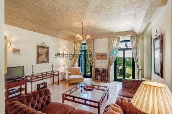 4 bedroom Townhouse for rent in Sotogrande, San Roque - € 2,800 (Ref: 7634475)