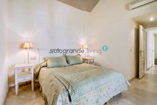 4 soveværelse Byhus til leje i Sotogrande - € 2.800 (Ref: 7634475)