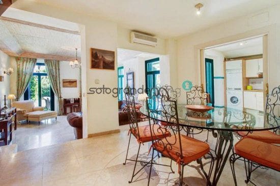 4 soverom Hus til salgs i Sotogrande - € 5 000 (Ref: 7634476)