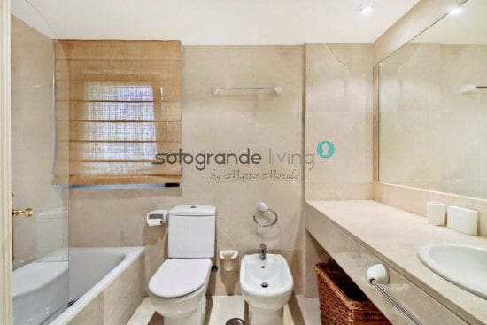 4 soverom Hus til salgs i Sotogrande - € 5 000 (Ref: 7634476)