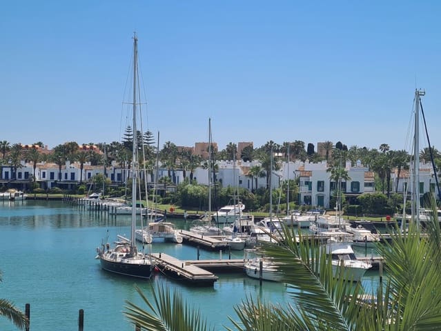 4 slaapkamer Huis voor vakantieverhuur in Sotogrande, San Roque - € 5.000 (Ref: 7634476)