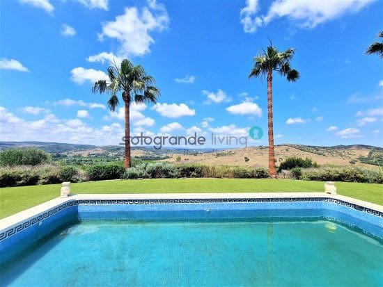 5 chambre Finca/Maison de Campagne à vendre à San Martin del Tesorillo - 1 800 000 € (Ref: 7707085)