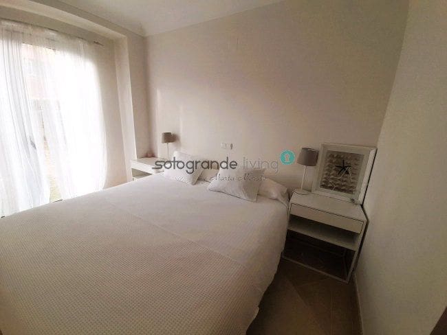 3 soveværelse Lejlighed til leje i Sotogrande med garage - € 2.000 (Ref: 7880139)