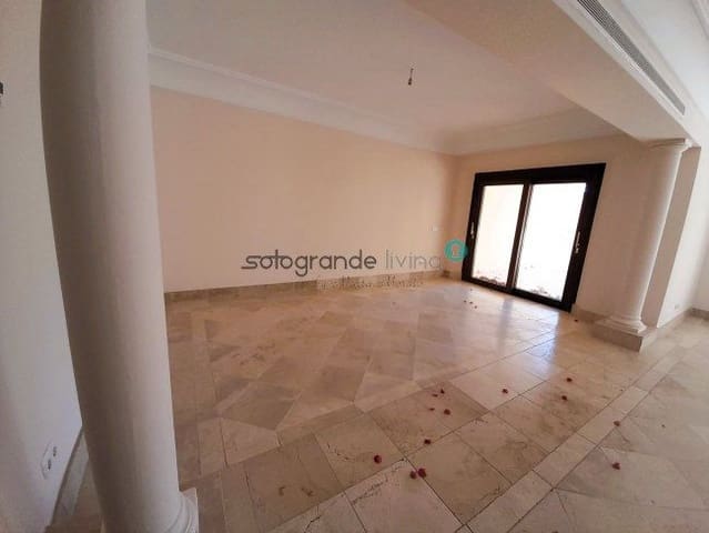 3 soverom Leilighet til leie i Sotogrande Alto, San Roque med svømmebasseng garasje - € 3 500 (Ref: 7903069)