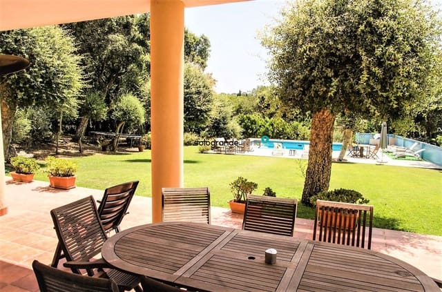 6 sypialnia Willa na kwatery wakacyjne w Sotogrande Alto, San Roque z garażem - 6 000 € (Ref: 7936558)