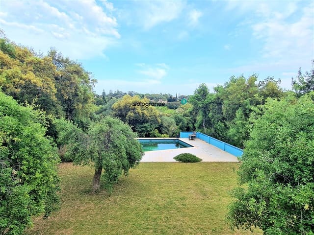 6 bedroom Villa for holiday rental in Sotogrande Alto, San Roque with garage - € 6,000 (Ref: 7936558)