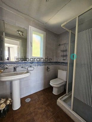 4 camera da letto Villa in vendita in La Alcaidesa con garage - 875.000 € (Rif: 7970192)