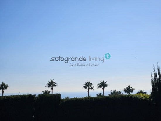 4 camera da letto Villa in vendita in La Alcaidesa con garage - 875.000 € (Rif: 7970192)