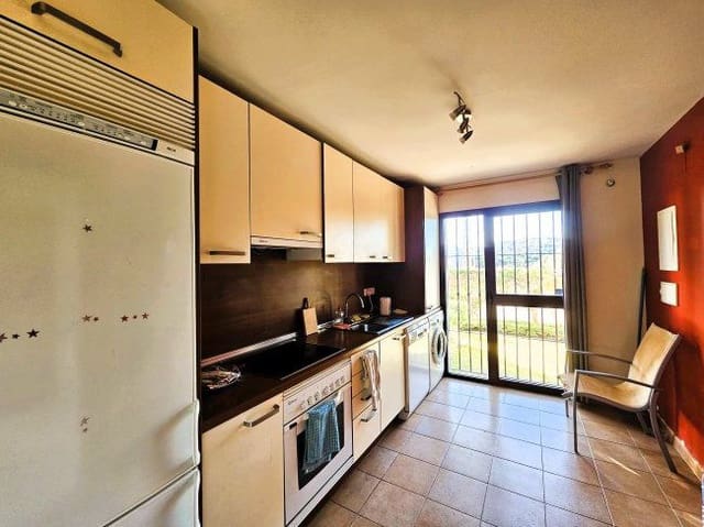 2 chambre Maison de Ville à vendre à La Alcaidesa - 300 000 € (Ref: 7994463)