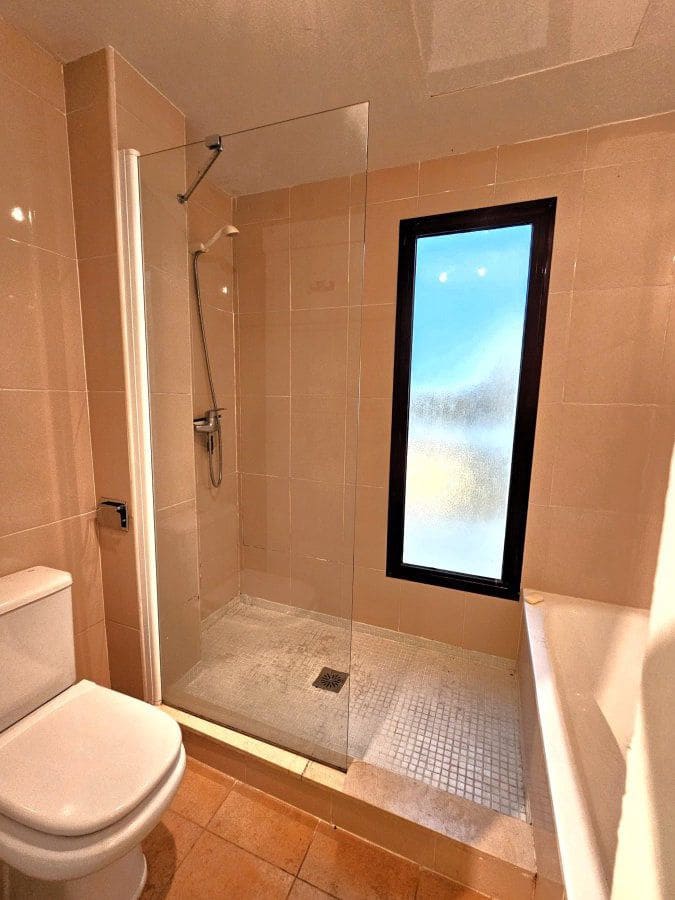 2 soverom Hus til salgs i La Alcaidesa - € 300 000 (Ref: 7994463)