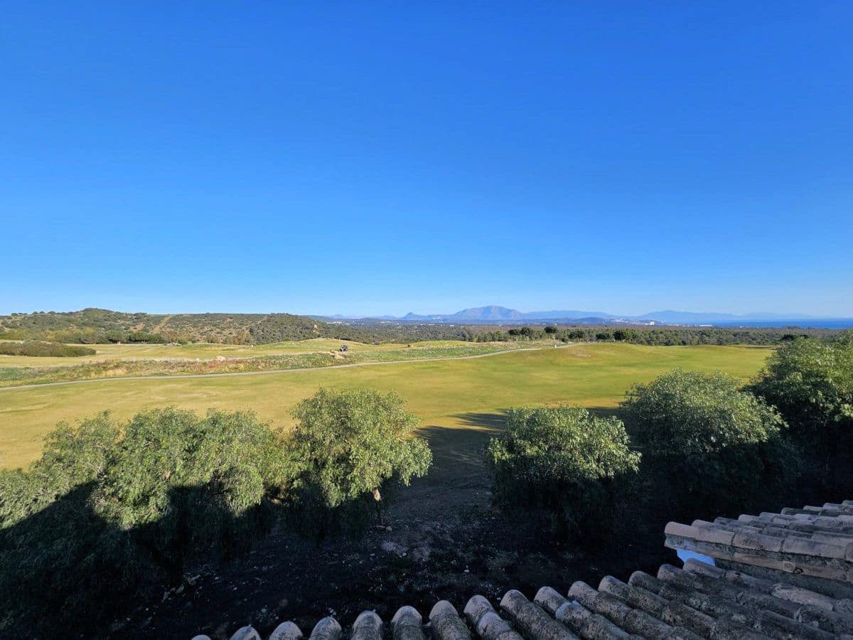 2 soverom Hus til salgs i La Alcaidesa - € 300 000 (Ref: 7994463)