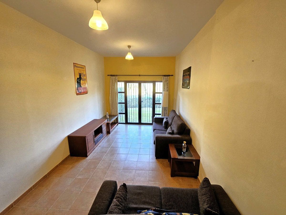 2 soverom Hus til salgs i La Alcaidesa - € 300 000 (Ref: 7994463)