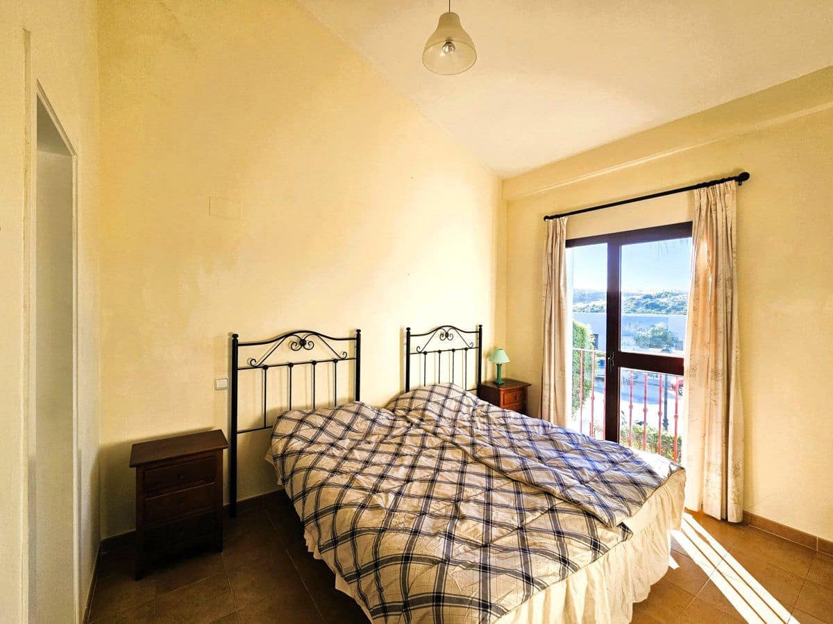 2 soverom Hus til salgs i La Alcaidesa - € 300 000 (Ref: 7994463)